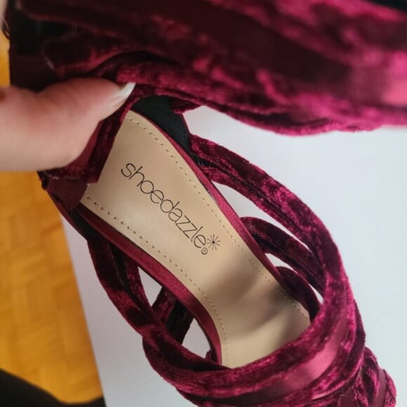 Festive Burgundy Strappy Suede Velvet Platform Stiletto Heels JustFab - Picture 11 of 11